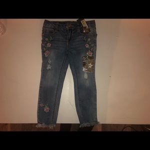 Floral embroidered jeans